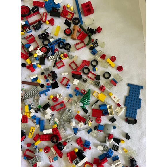 Lot of Legos Original Structors Ship Wheels Boat Lego Characters - Picture 10 of 16